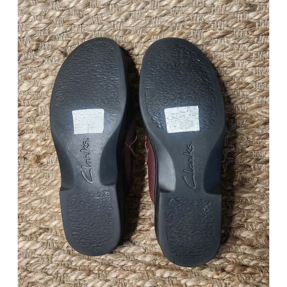 Clarks Burgundy Red Leather Patty Lorene Slip On Mule Clogs Size 7M - Picture 10 of 10